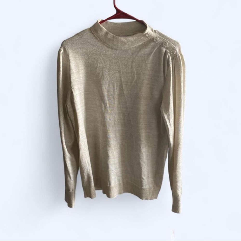 Liz Claiborne Gold Long Sleeve Top